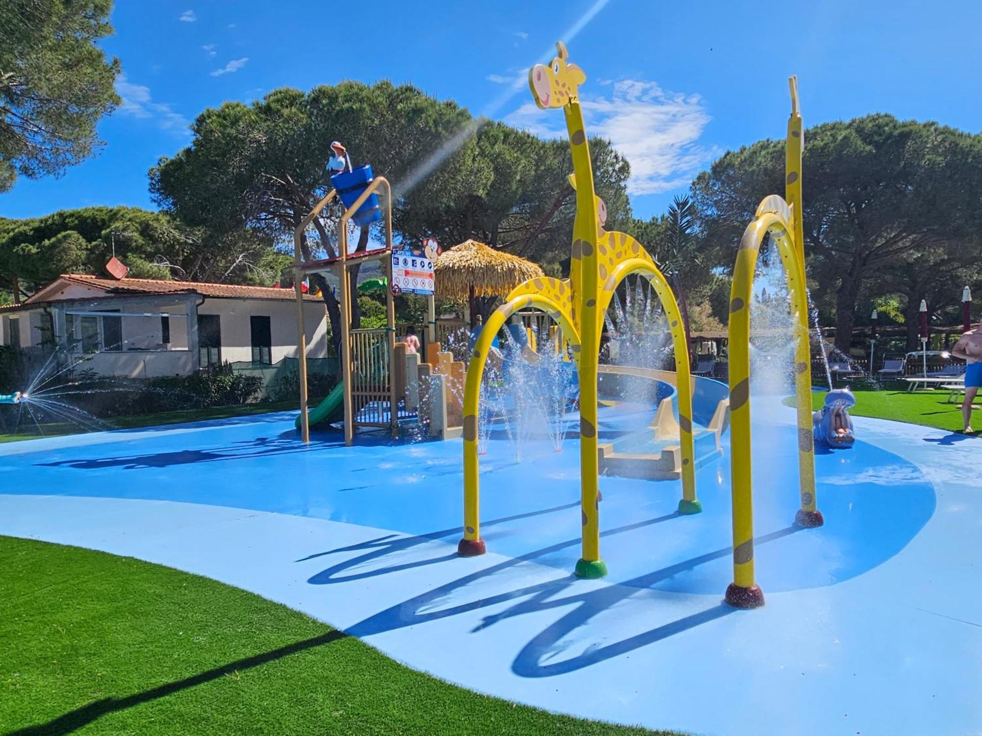 Camping Lacona Pineta Capoliveri  Exterior photo